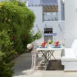 Villa Goodness Offers Magnificent Coastal Views *