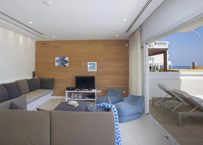 Goodness Offers Magnificent Coastal Views Villa *