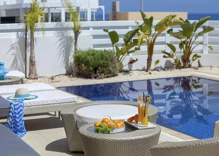 Goodness Offers Magnificent Coastal Views Villa *